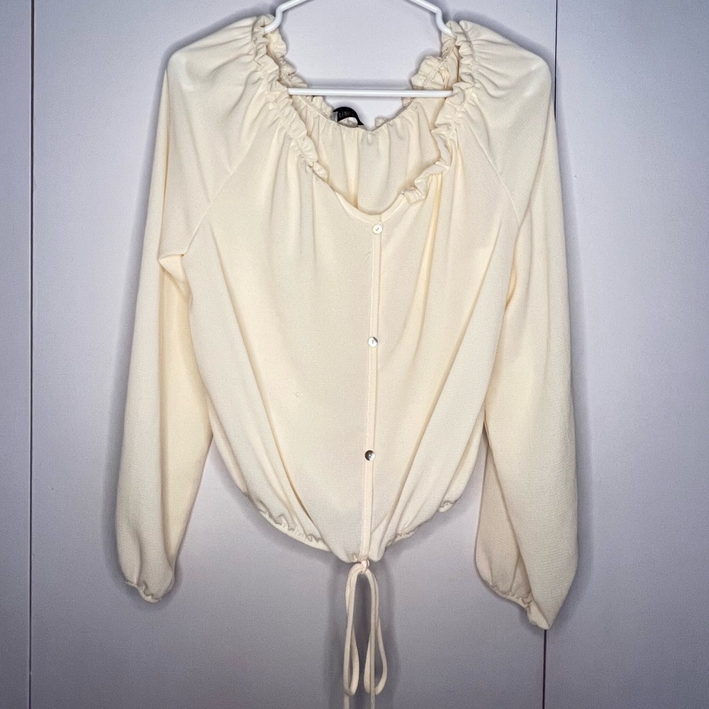 Blouse/top - Picture 1 of 1
